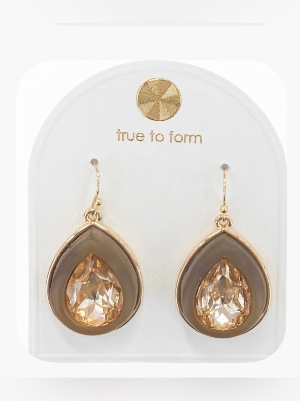 NWT ⚜️🤎⚜️ Gold Tone Large Teardrop Cubic Zirconia Dangle Earrings